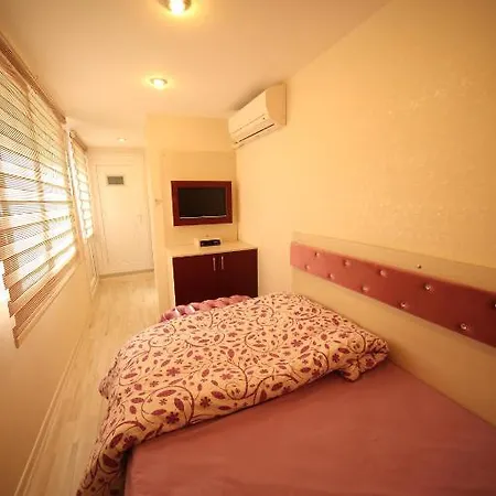 Bakirkoy House
